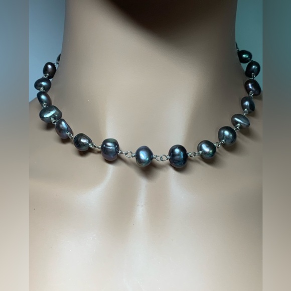 Silpada Vintage Sterling Silver & Iridescent Gray Pearl Necklace & Bracelet Set - Picture 2 of 16